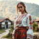 Pesona Baju Tradisional Serbia