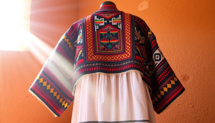 baju tradisional Sudan Selatan