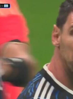 What Happens When Players Pause After an Unexpected Result